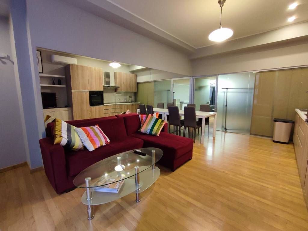 appartamento in vendita a Milano in zona Sempione