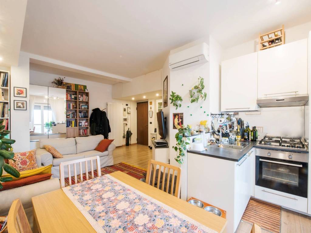 appartamento in vendita a Milano in zona Bovisa