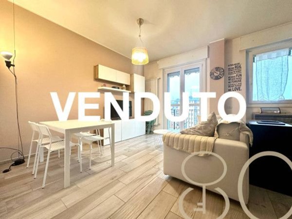 appartamento in vendita a Milano in zona Conchetta