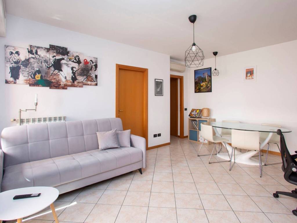 appartamento in vendita a Milano in zona Bovisa