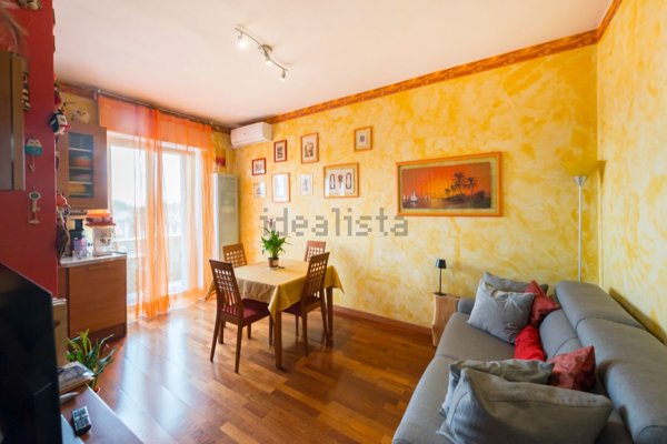 appartamento in vendita a Milano in zona Lambrate