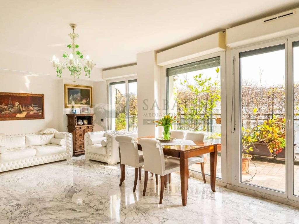 appartamento in vendita a Milano in zona Rogoredo