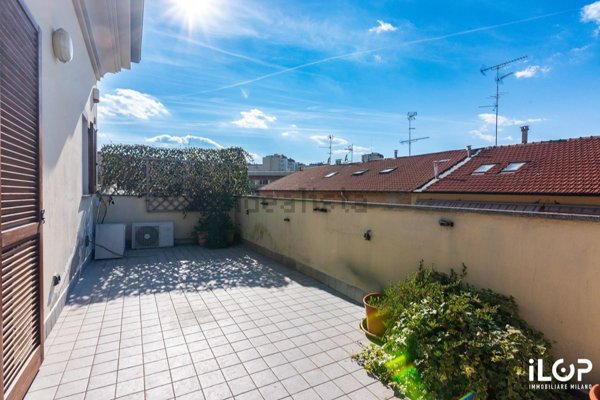 appartamento in vendita a Milano in zona Quarto Cagnino