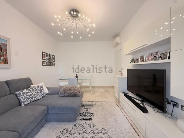 appartamento in vendita a Milano in zona Piazzale Lodi