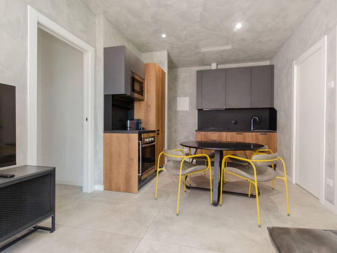 appartamento in vendita a Milano in zona Corvetto