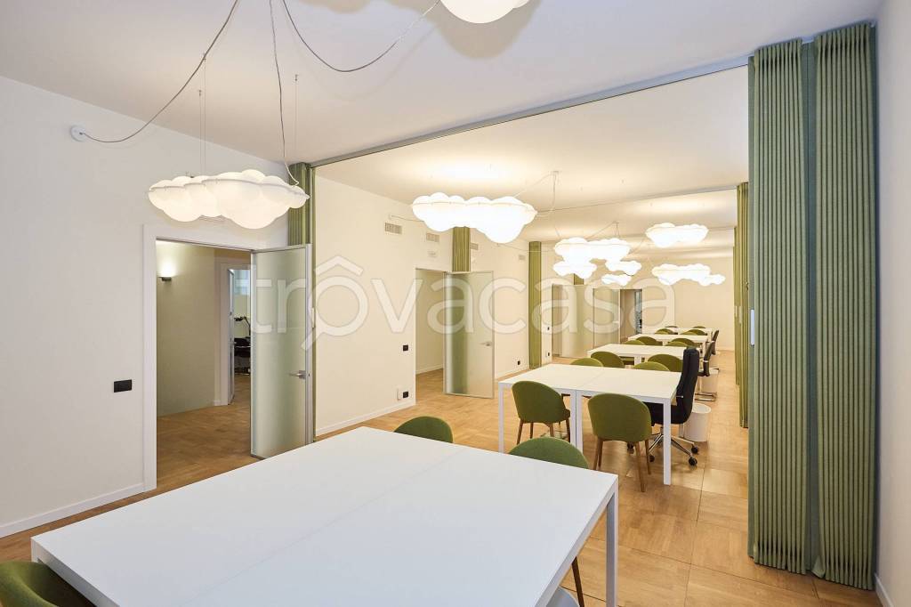 ufficio in vendita a Milano