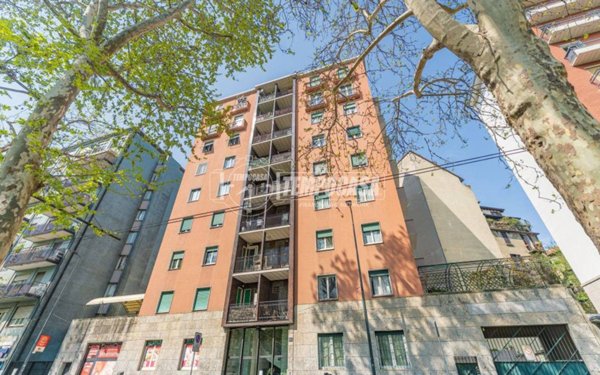 appartamento in vendita a Milano in zona Porta Garibaldi