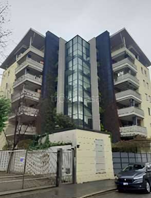 appartamento in vendita a Milano in zona Dergano