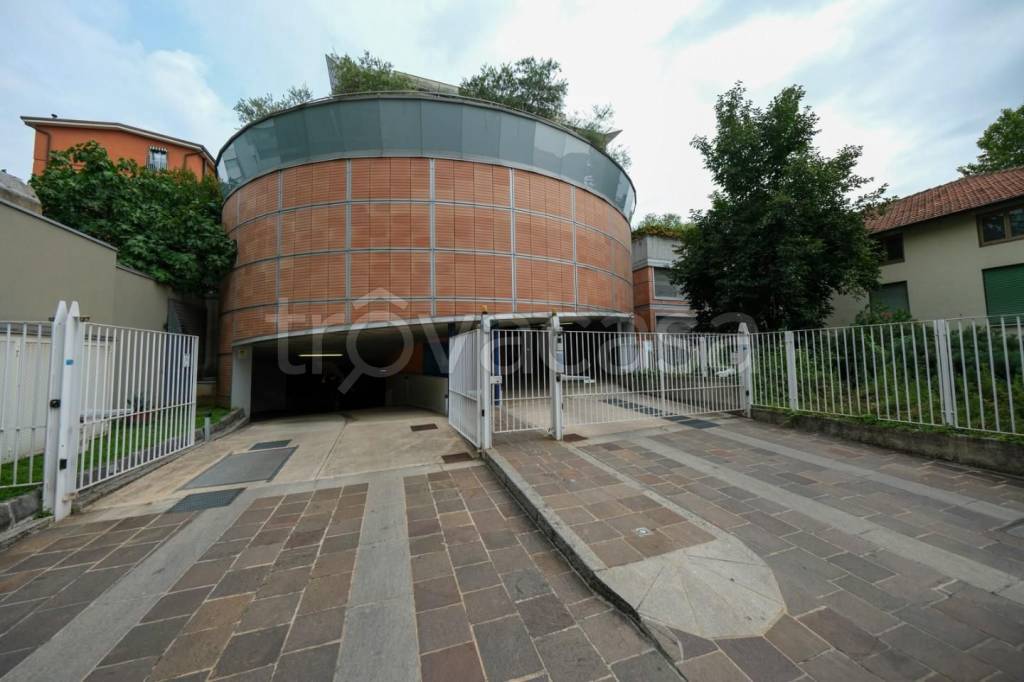 appartamento in vendita a Milano in zona Precotto