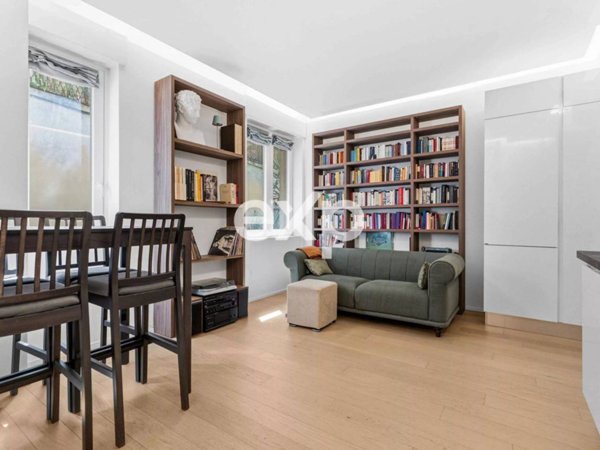 appartamento in vendita a Milano in zona Cinque Giornate