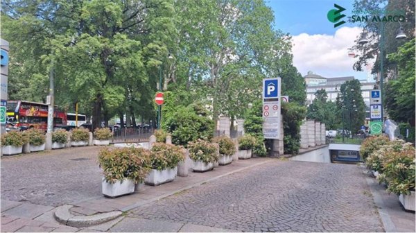 villa in vendita a Milano in zona Cadorna