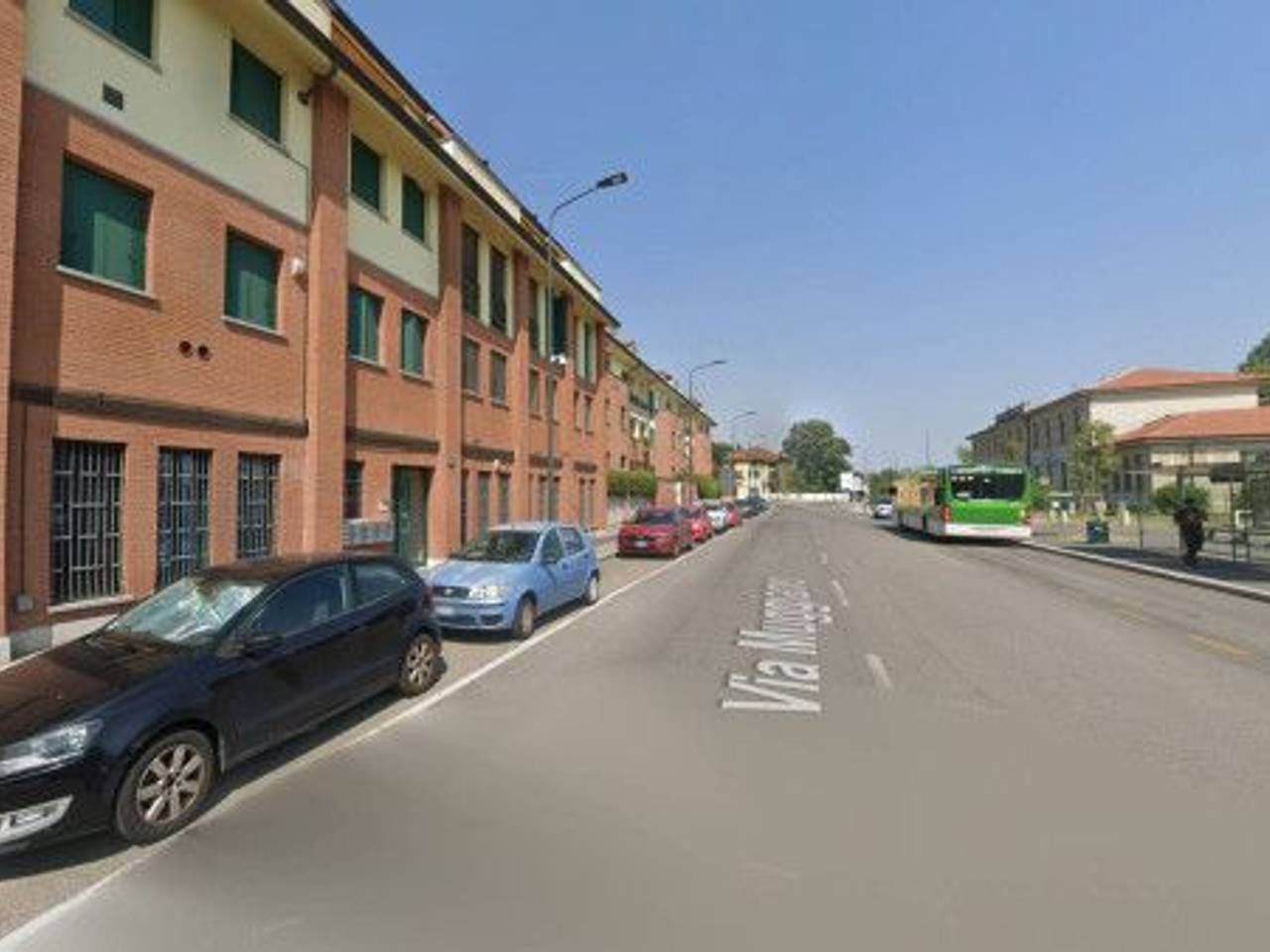 negozio in vendita a Milano in zona Muggiano