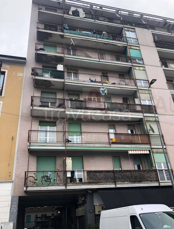 appartamento in vendita a Milano in zona Rogoredo