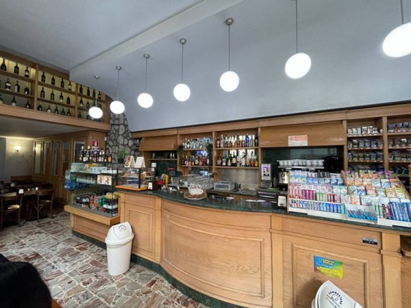 negozio in vendita a Milano in zona Porta Romana