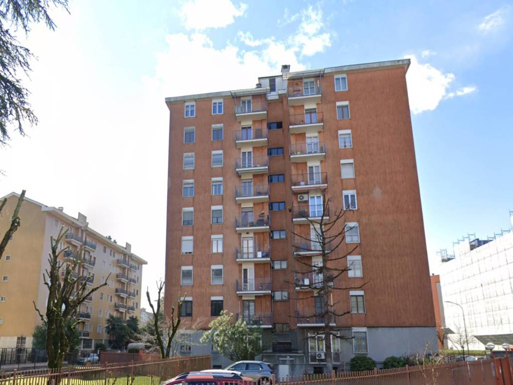 appartamento in vendita a Milano in zona Ponte Lambro