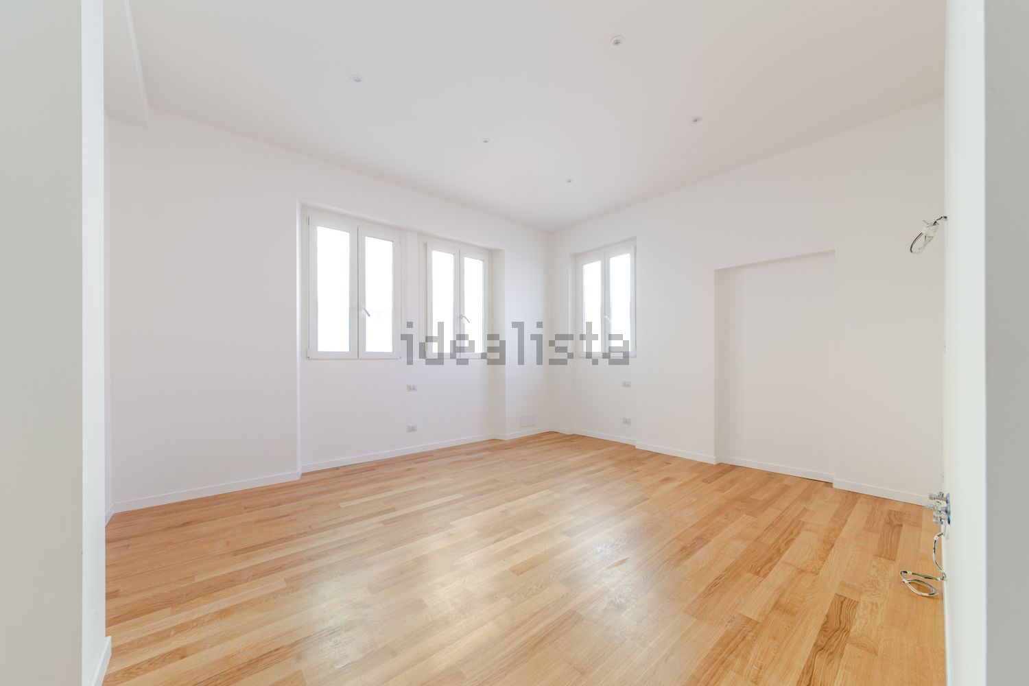 appartamento in vendita a Milano in zona Città Studi