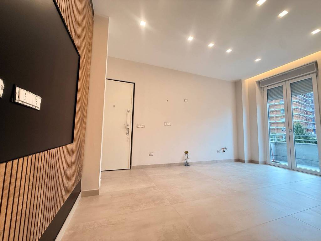 appartamento in vendita a Milano in zona Barona