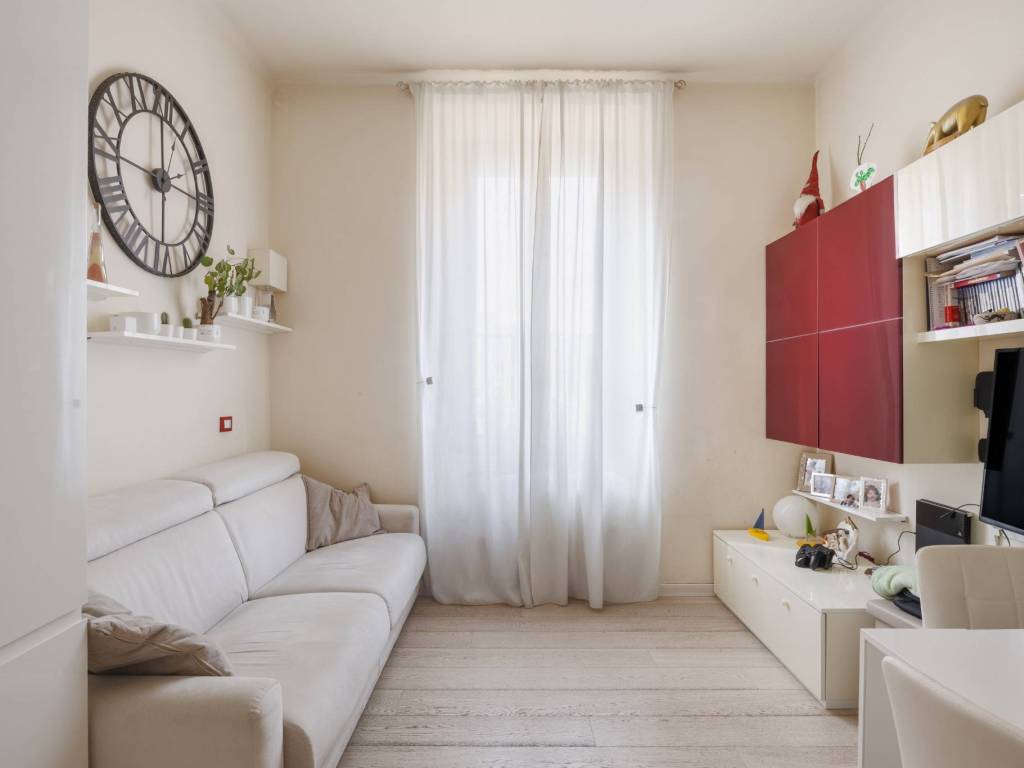 appartamento in vendita a Milano in zona Piazzale Lodi