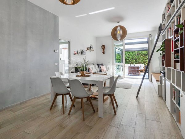 appartamento in vendita a Milano in zona Greco