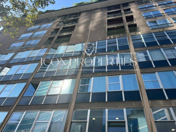 ufficio in vendita a Milano in zona Isola