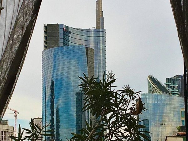 appartamento in vendita a Milano in zona Porta Garibaldi