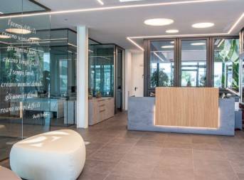 intera palazzina in vendita a Milano in zona Vigentino