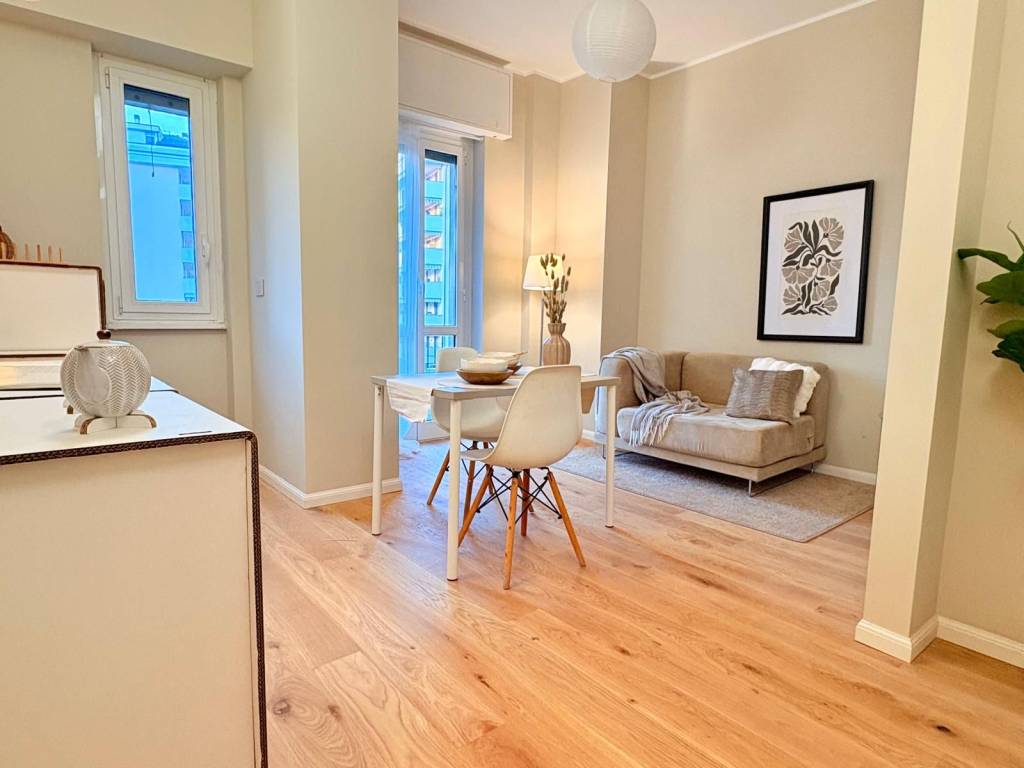 appartamento in vendita a Milano in zona Famagosta