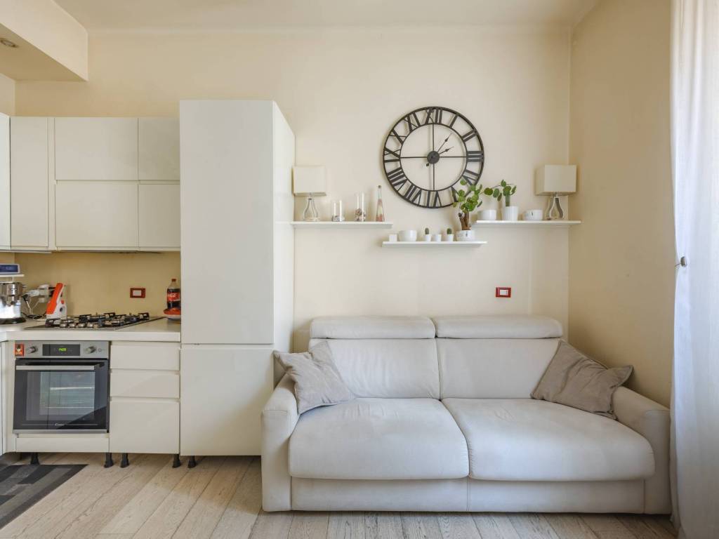appartamento in vendita a Milano in zona Piazzale Lodi