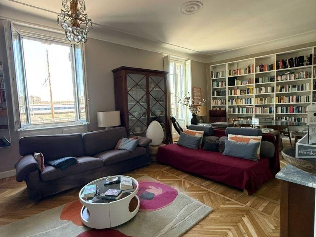 appartamento in vendita a Milano in zona Maggiolina