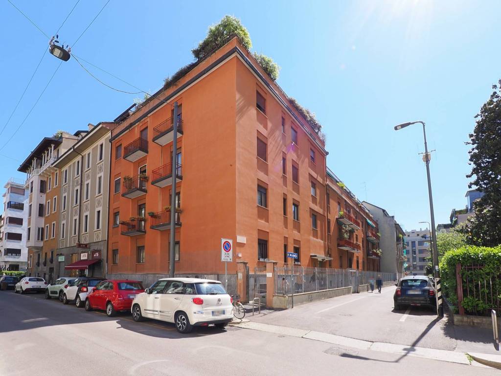 appartamento in vendita a Milano in zona Il Portello