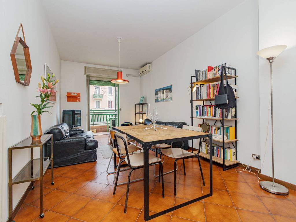 appartamento in vendita a Milano in zona Città Studi