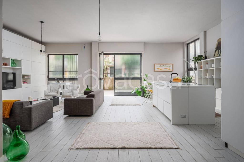 appartamento in vendita a Milano