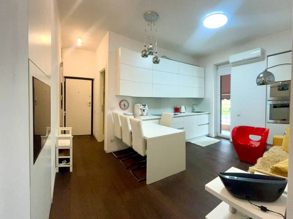 appartamento in vendita a Milano in zona Forlanini