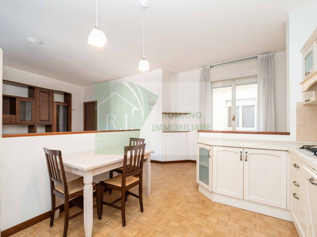 appartamento in vendita a Milano in zona Precotto