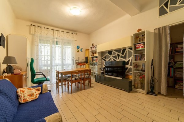 appartamento in vendita a Milano in zona Crescenzago