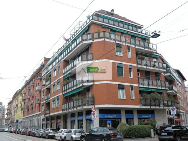 appartamento in vendita a Milano in zona Sempione