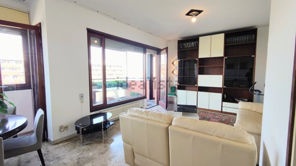 appartamento in vendita a Milano in zona QT8