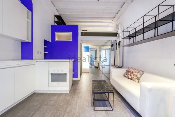 appartamento in vendita a Milano in zona Isola