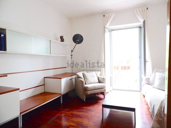 appartamento in vendita a Milano in zona Centro Direzionale