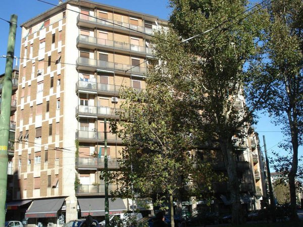 appartamento in vendita a Milano in zona Porta Vittoria