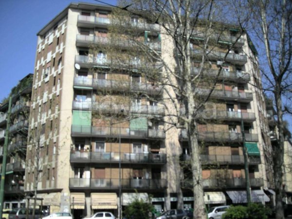 appartamento in vendita a Milano in zona Piazzale Lodi