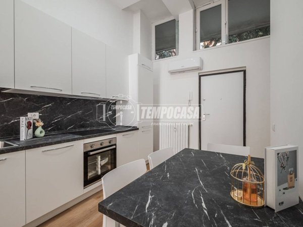 appartamento in vendita a Milano in zona Porta Romana