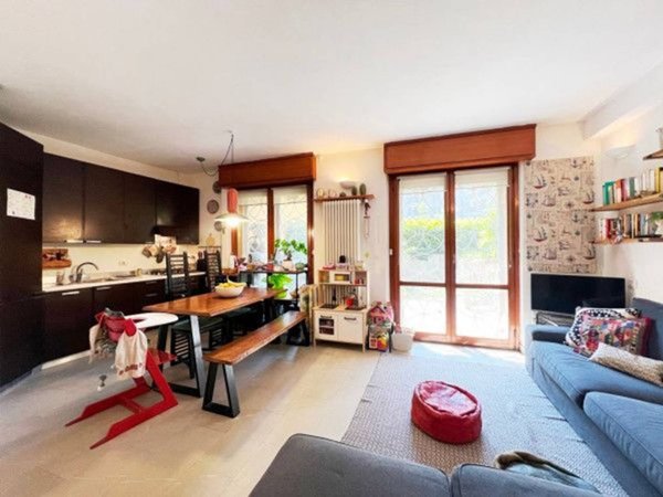 appartamento in vendita a Milano in zona QT8