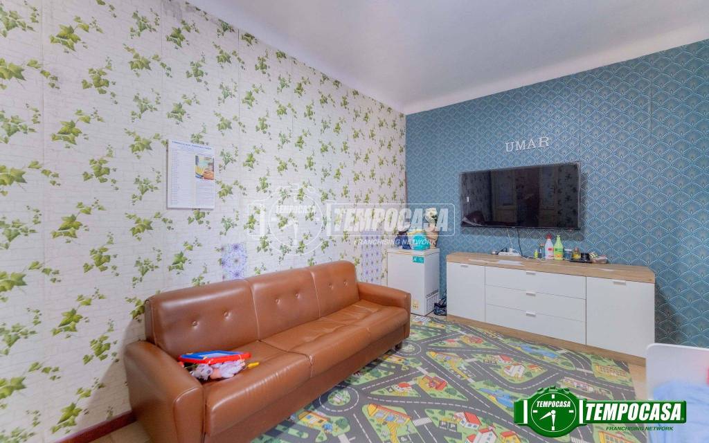 appartamento in vendita a Milano in zona Quarto Oggiaro