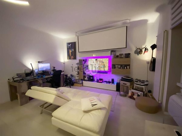 appartamento in vendita a Milano in zona Villapizzone