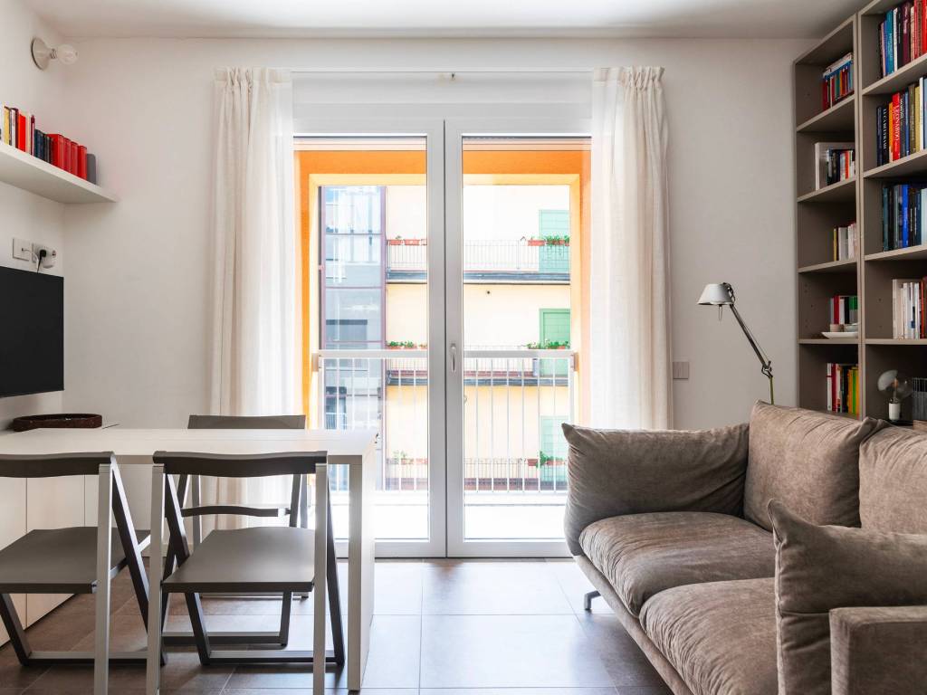 appartamento in vendita a Milano in zona Vigentino