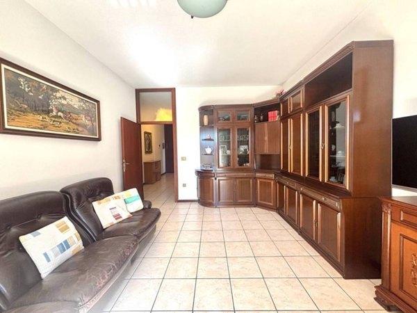 appartamento in vendita a Milano in zona Quartiere degli Olmi