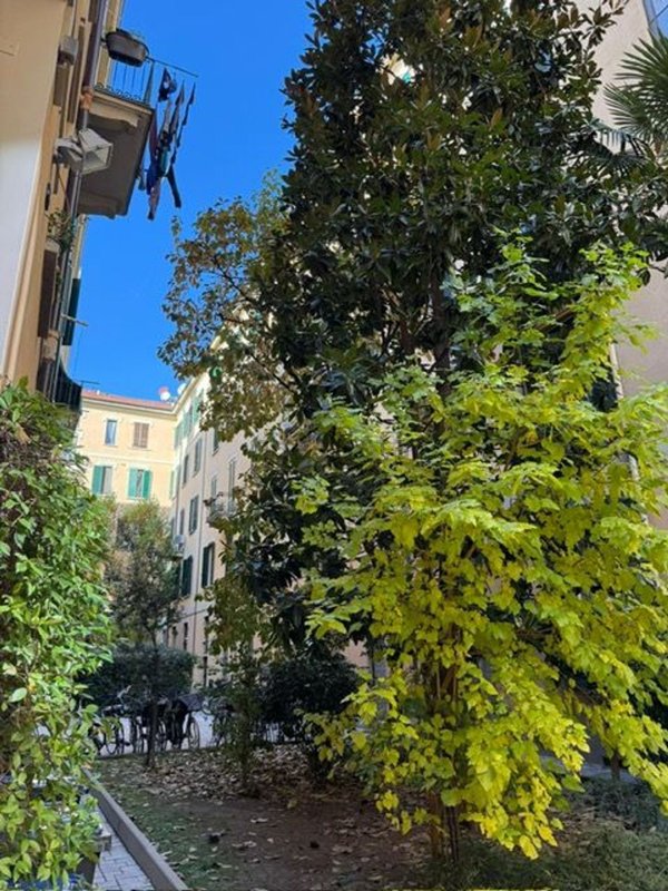 appartamento in vendita a Milano in zona Sempione