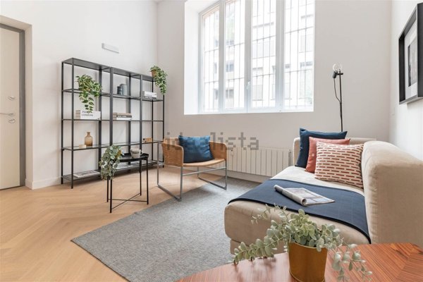 appartamento in vendita a Milano in zona Sempione