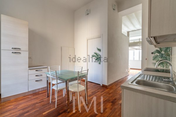 appartamento in vendita a Milano in zona Vigentino